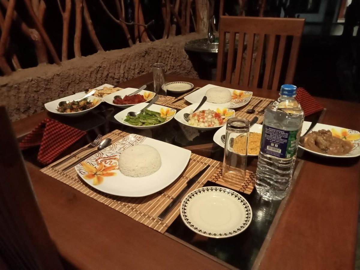 Induwara Safari Resort Удавалаве Экстерьер фото