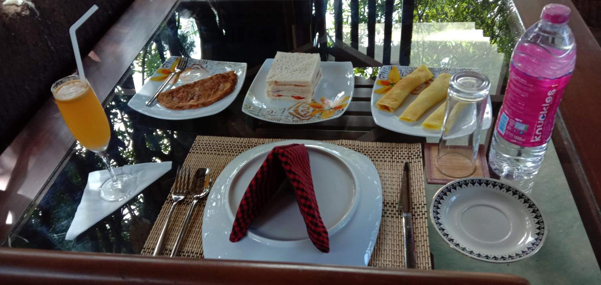 Induwara Safari Resort Удавалаве Экстерьер фото